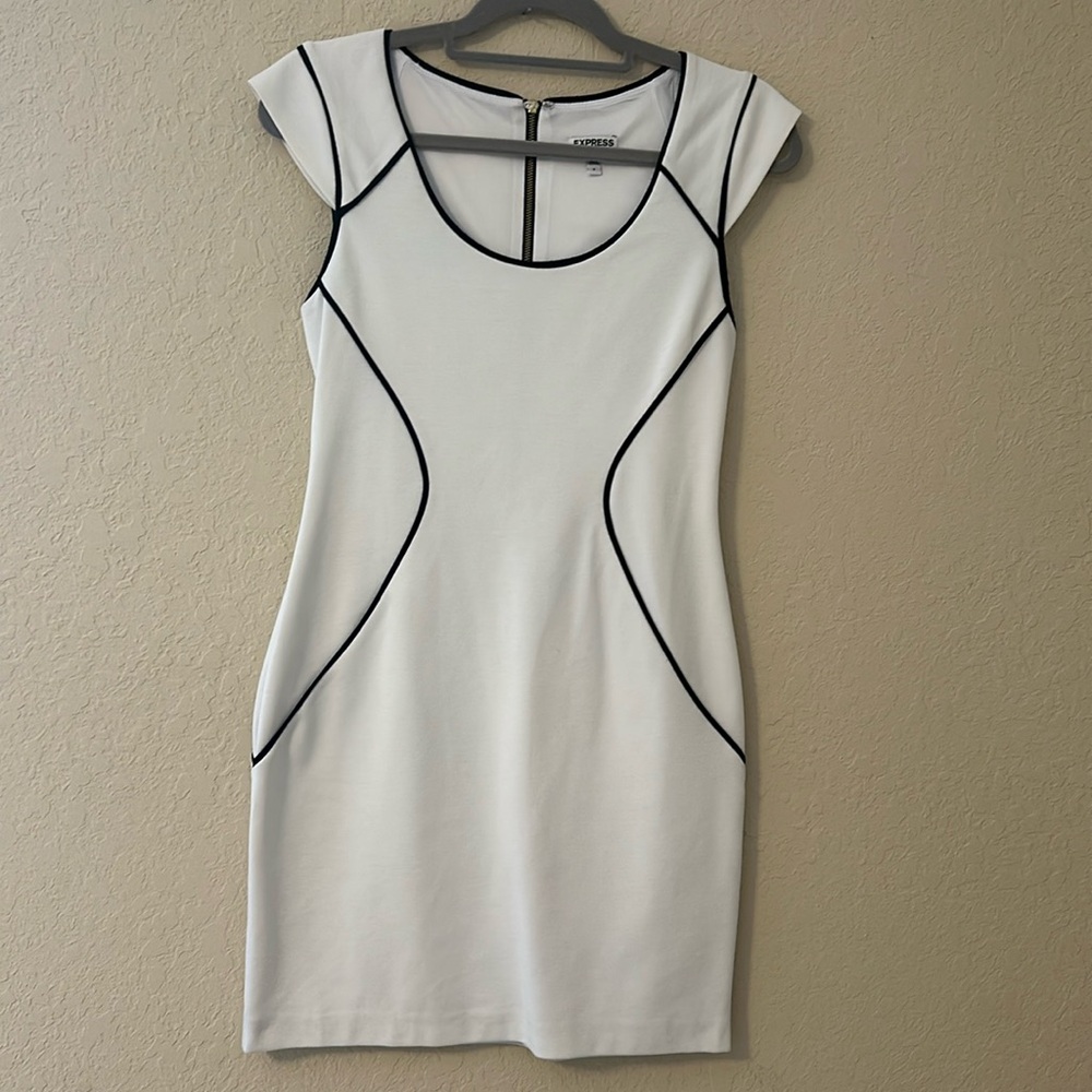 Express Dress, Black and White